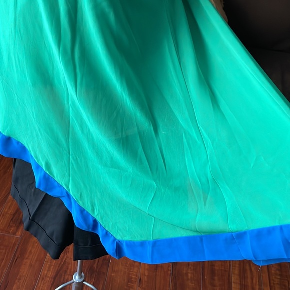 One shoulder blouse - Picture 3 of 4